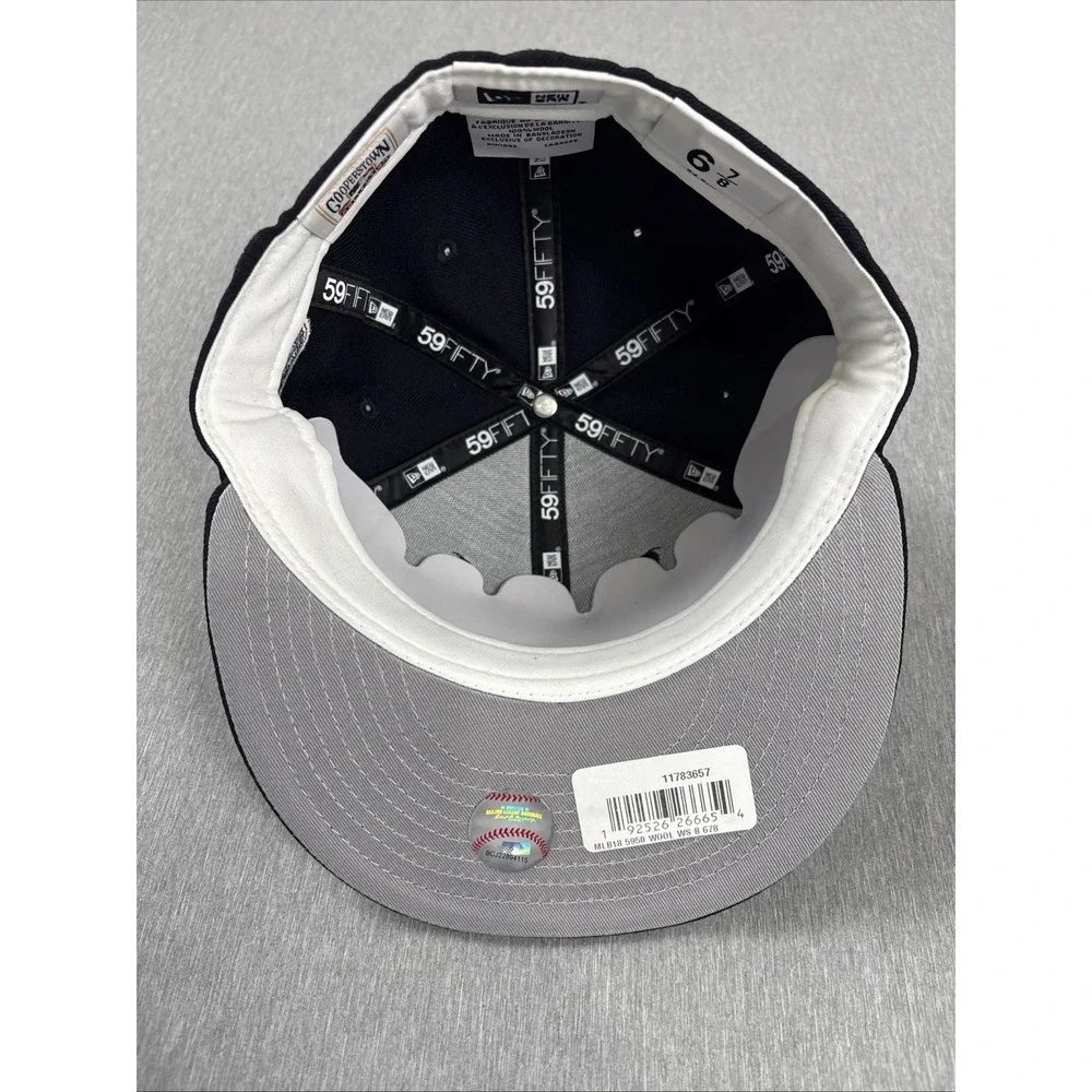 Boston Red Sox New Era 59FIFTY‎ Fitted Hat World Series 2004 Size 6 7/8 MLB Wool